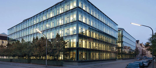 EQS-DD: Münchener Rückversicherungs-Gesellschaft Aktiengesellschaft in München: Mari-Lizette Malherbe, Kauf